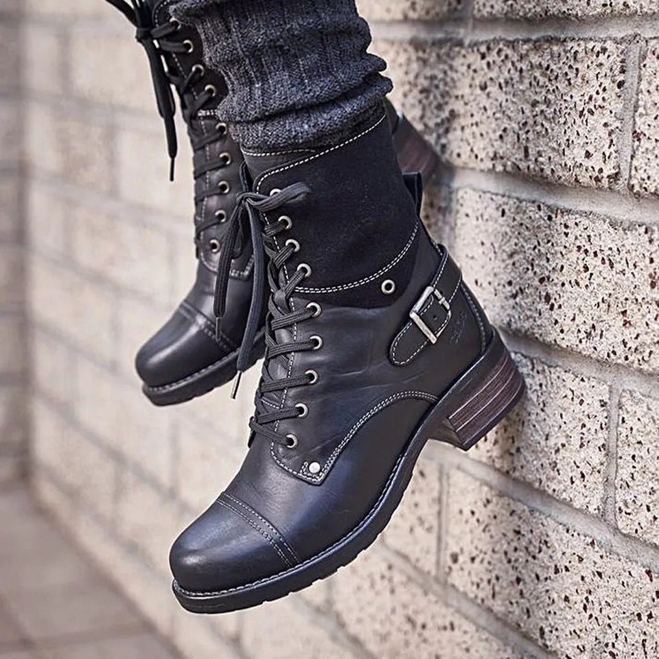 Square heel lace-up Martin boots