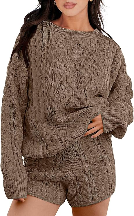 Two-piece women's casual wear