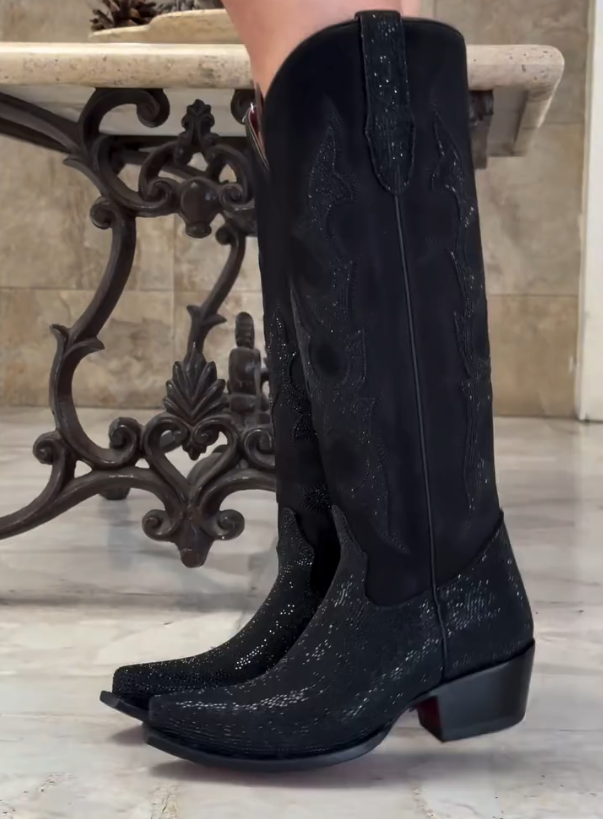 Embroidered women's long boots