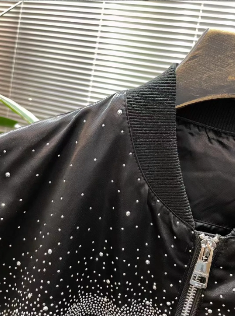 Hot-drilled tiger-head cotton jacket