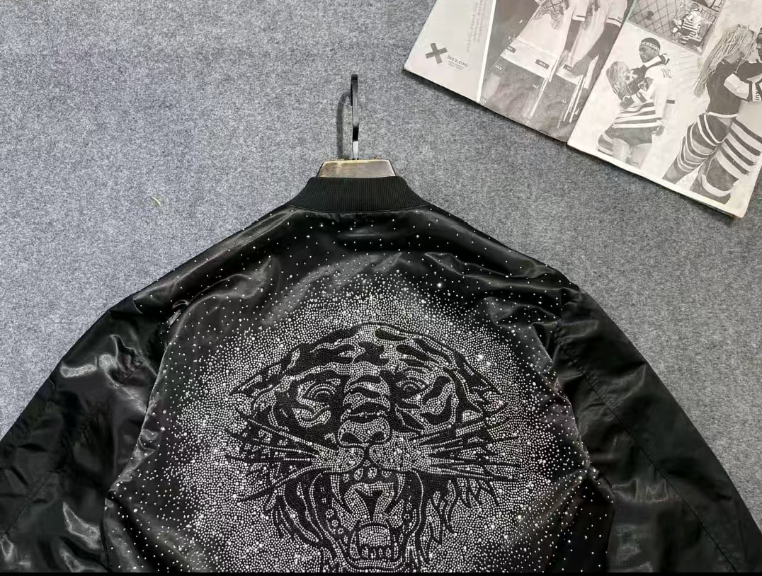 Hot-drilled tiger-head cotton jacket