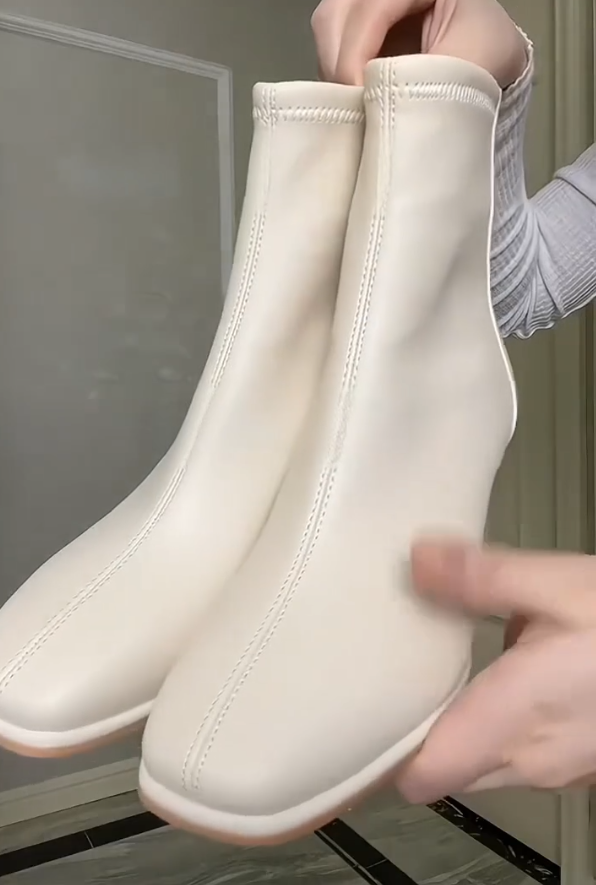 Round toe casual ankle boots