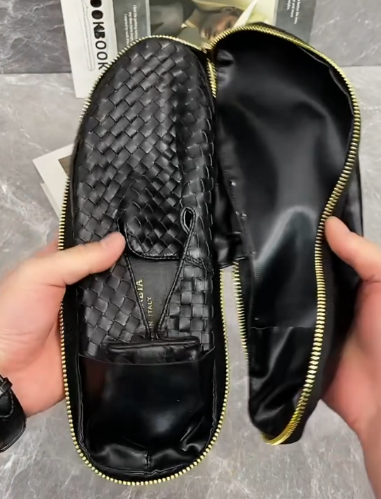Wallet leather shoes
