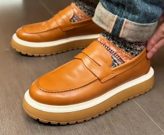 Men's casual leather shoes