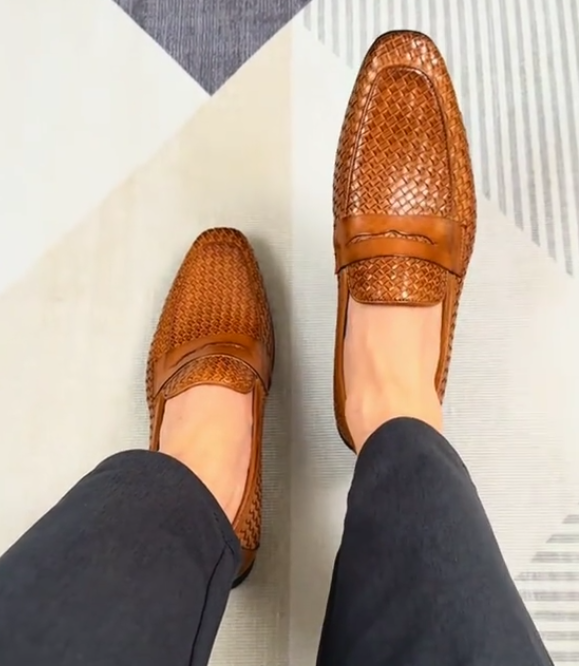 Men's woven casual leather shoes