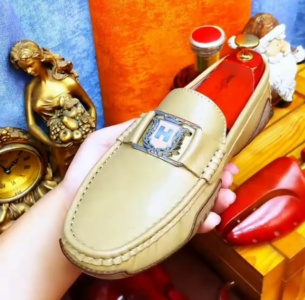 Men's casual flat leather shoes