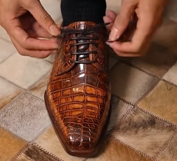 Crocodile pattern men's business leather shoes