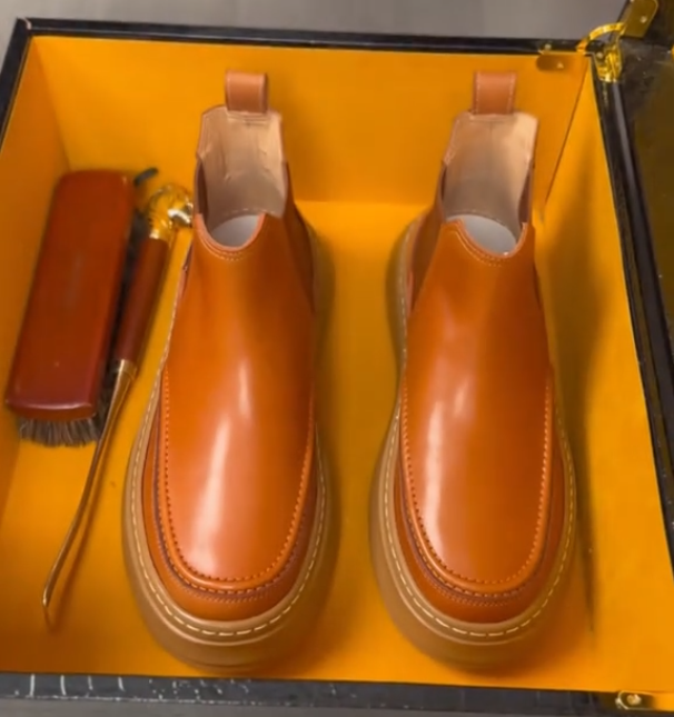 Men's thick-soled mid-cut casual leather shoes