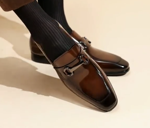Men's brown business leather shoes