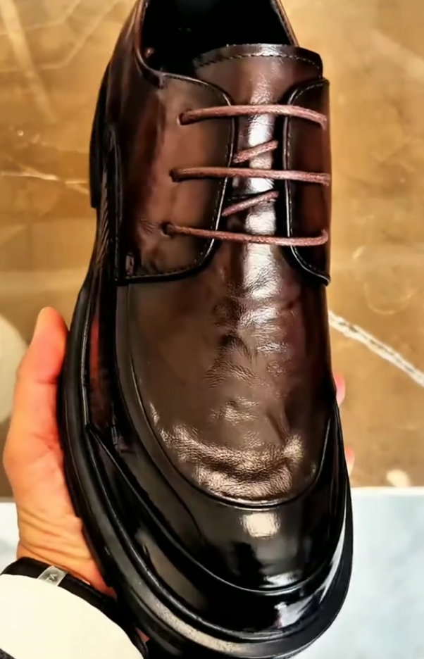 Men's smooth casual leather shoes