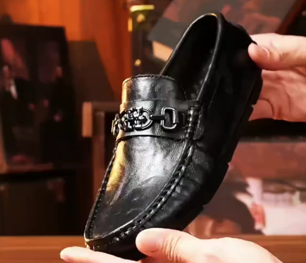Men's soft leather shoes