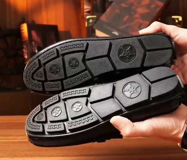 Men's soft leather shoes