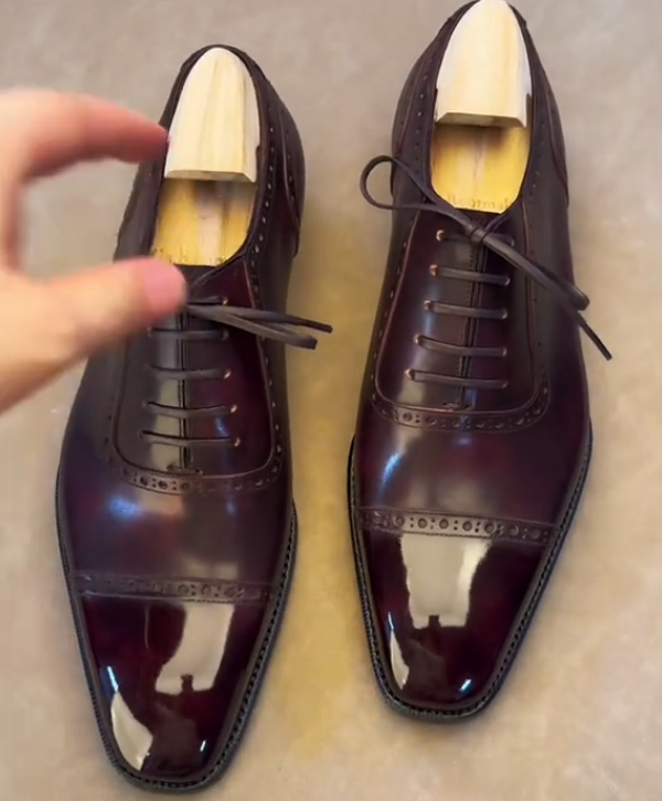 Men's pointed toe shiny casual leather shoes