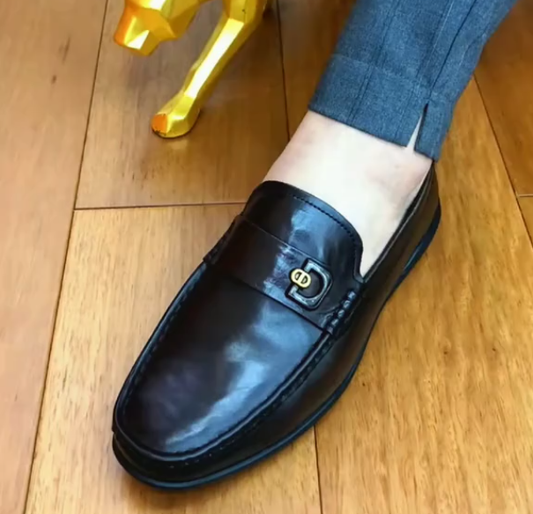 Flat casual men's loafers