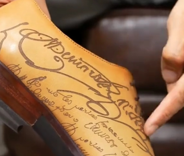 Men's hand-carved leather shoes