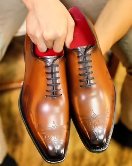Men's hand-carved casual Oxford shoes