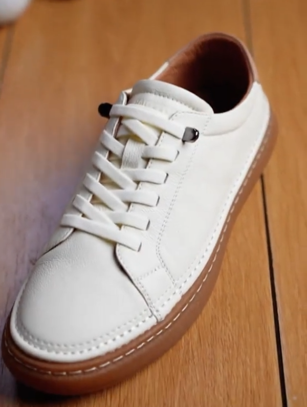 Men's white leather shoes