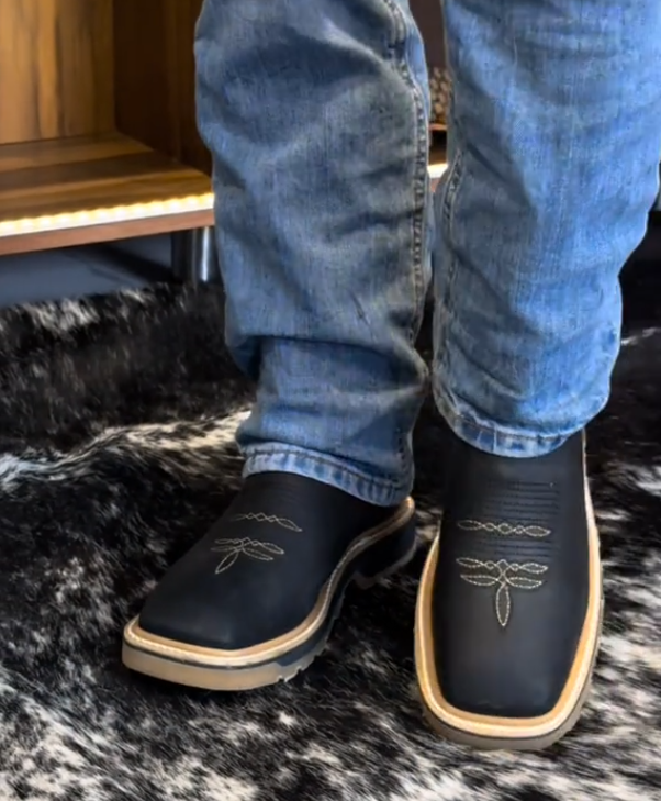 Men's Carved Western Cowboy Boots