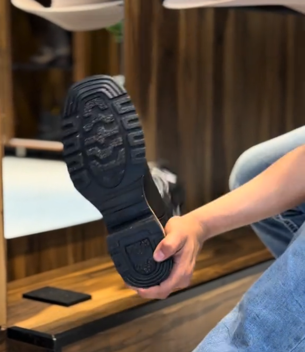 Men's Carved Cowboy Boots