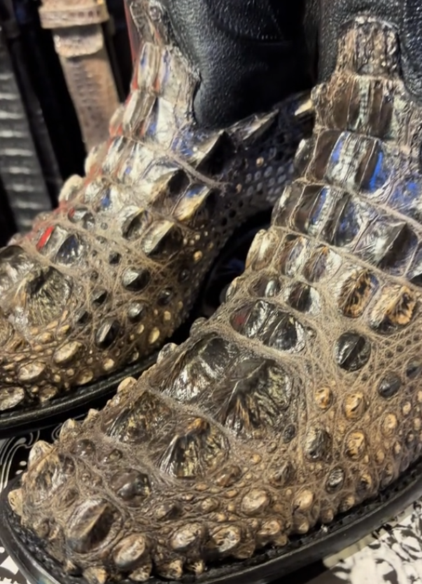 Men's Crocodile Boots