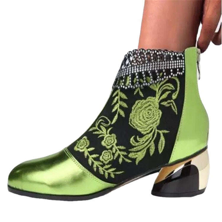 Retro ethnic style embroidered short boots with thick heels