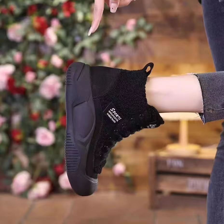 2025Autumn and Winter New with Thick Velvet and High Contrast Thick Bottom Snow Sports and Leisure Non slip Cotton shoes