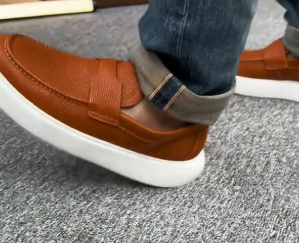 Men's casual loafers