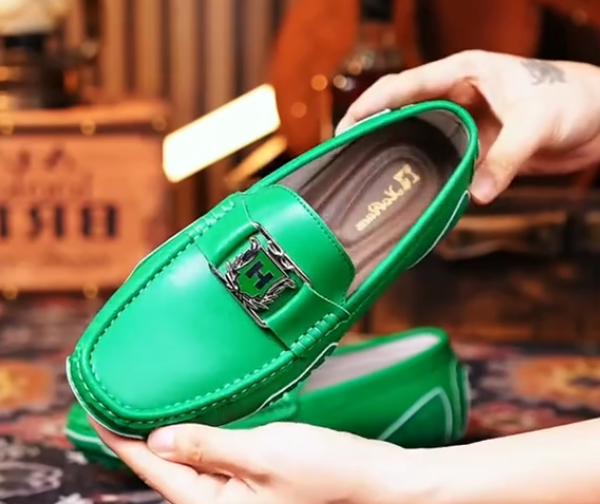 Men's casual flat leather shoes