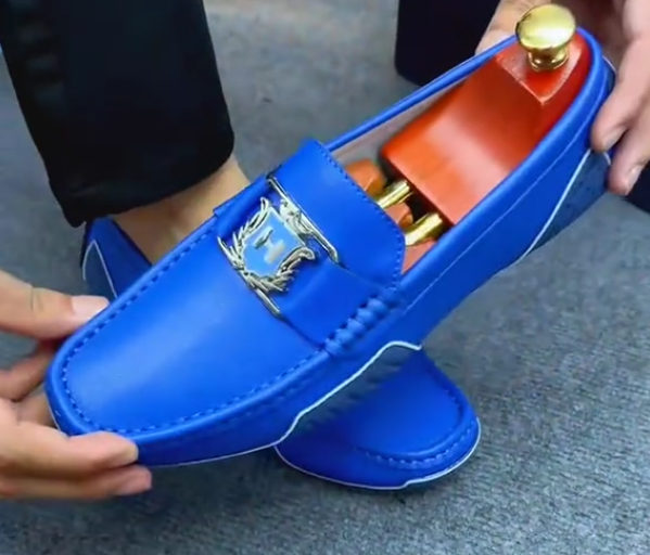 Men's casual flat leather shoes