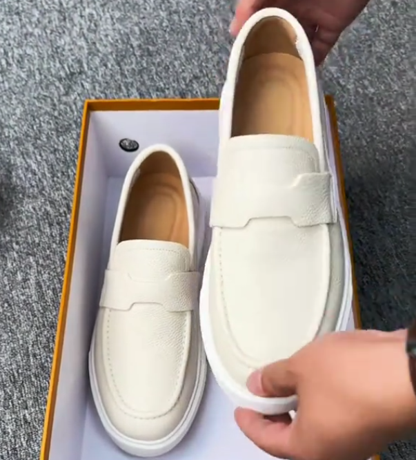 Men's casual loafers