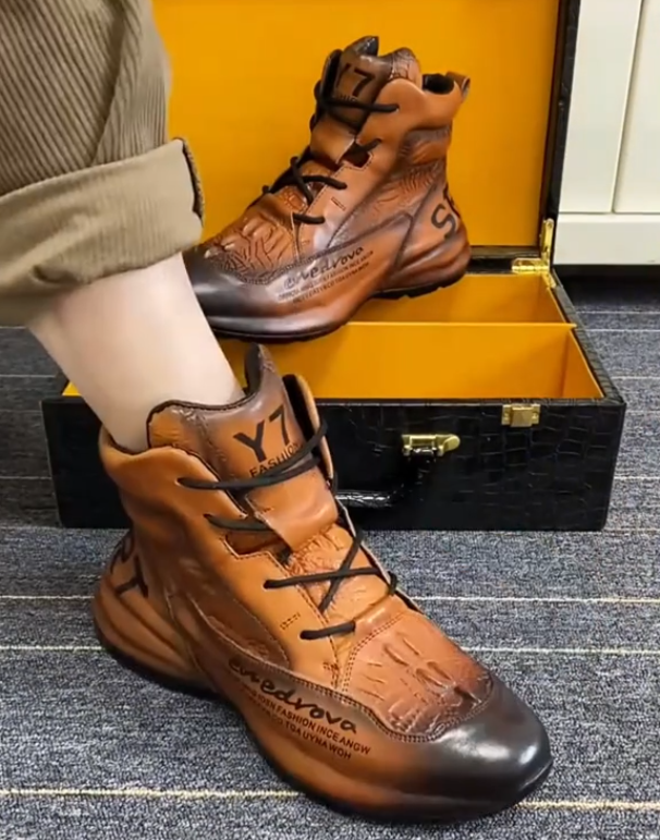 Men's fashionable casual leather shoes