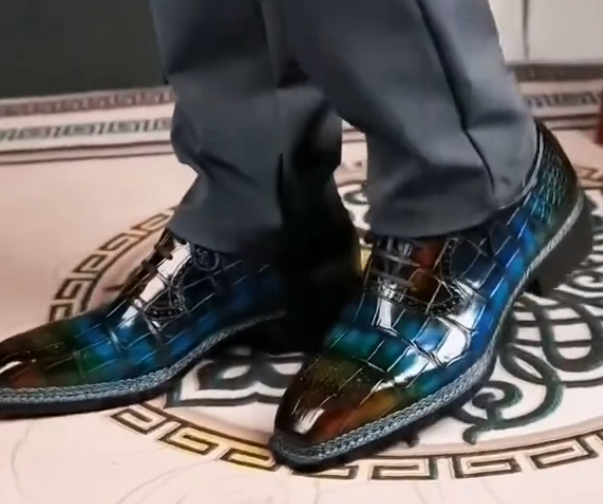 Men's versatile casual leather shoes