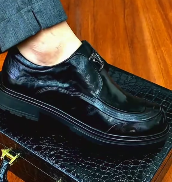 Men's soft leather casual loafers