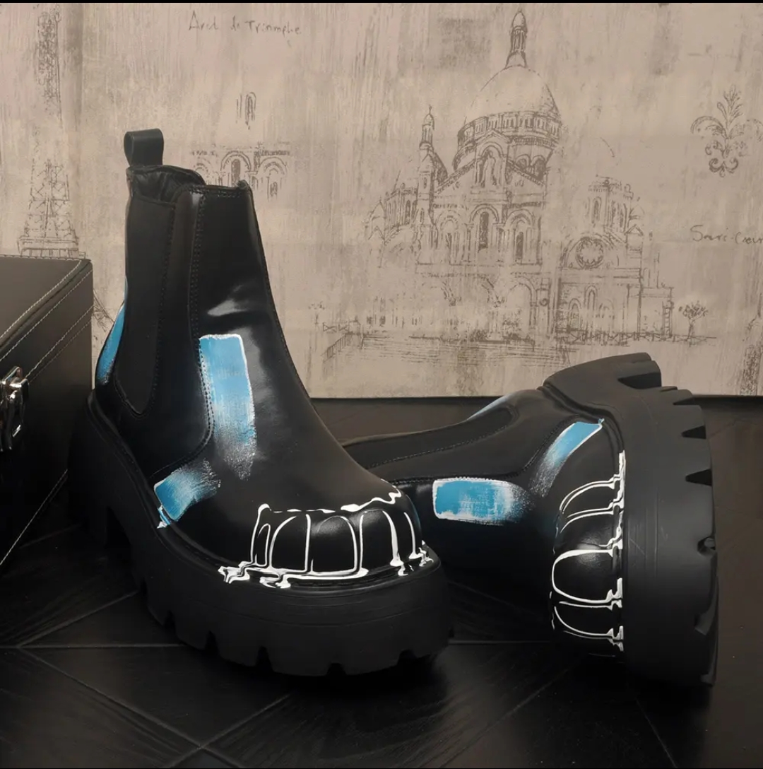 Graffiti Round Toe Martin Boots