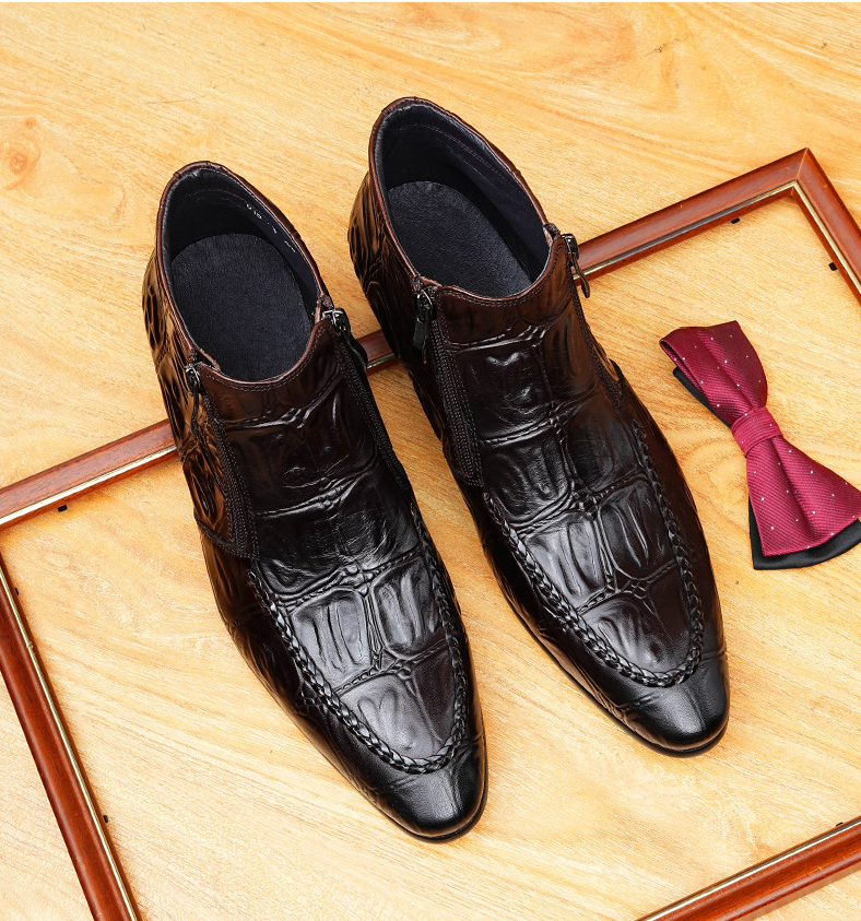 Luxury Crocodile-Patterned Leather Boots