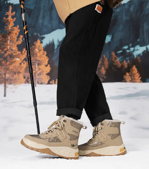 Fleece-lined and thickened women's snow boots