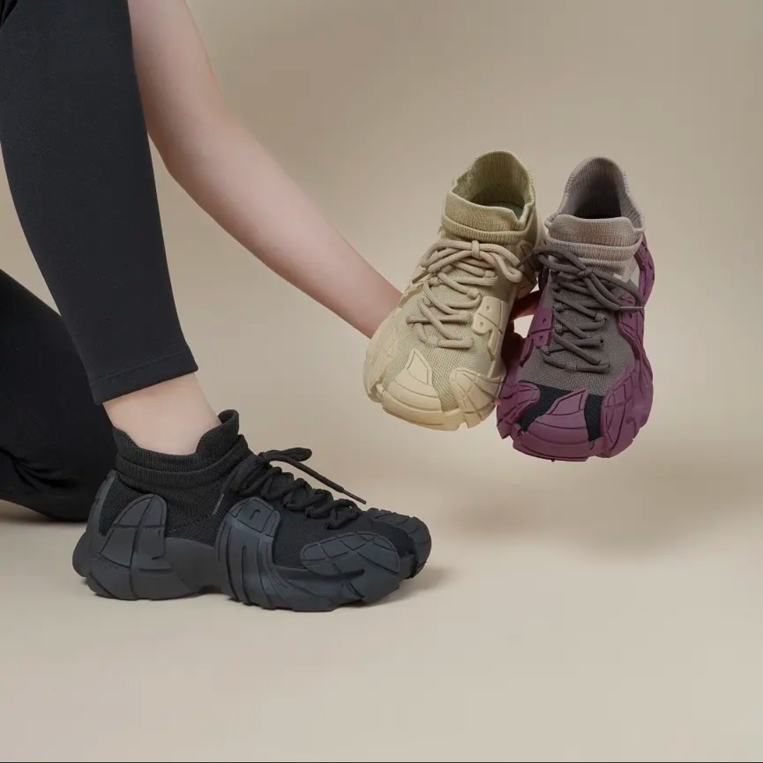 Thickened soft-soled casual shoes