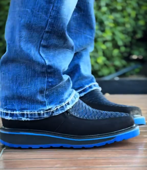 Dual-density platform men's cowboy boots