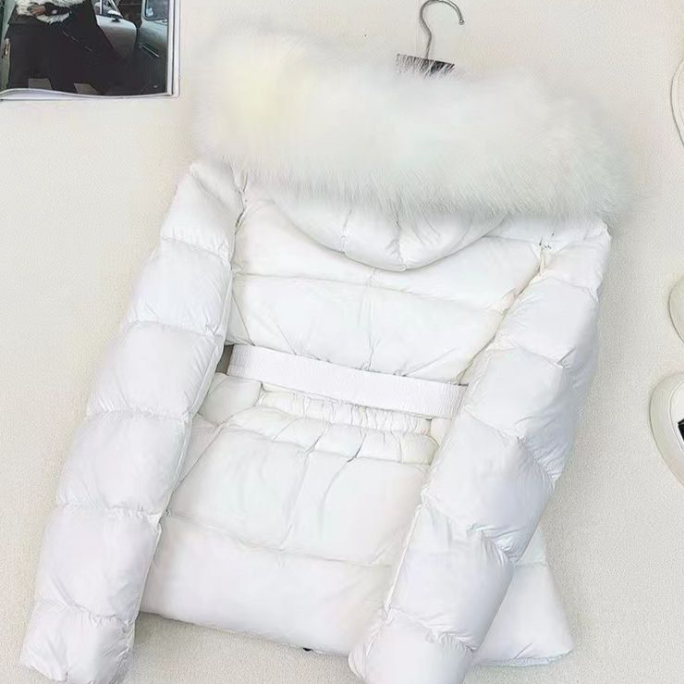 Women's short down jacket