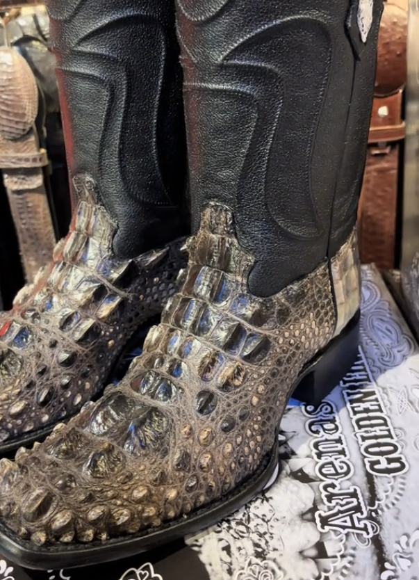 Men's Crocodile Boots