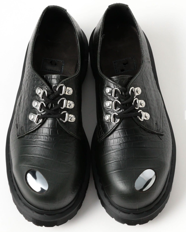 Steel-toed three-hole leather boots