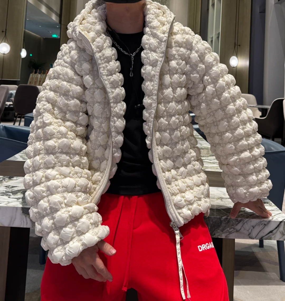 Luxury 3D foam textured hooded down jacket