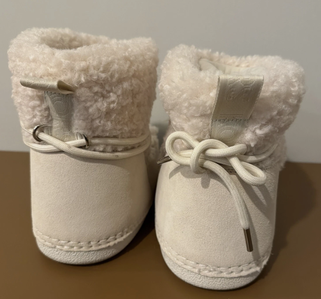 Women's cashmere snow boots
