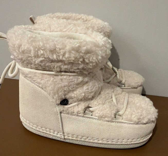 Women's cashmere snow boots