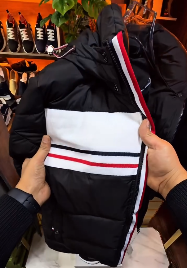 Men's high-end hooded down jacket