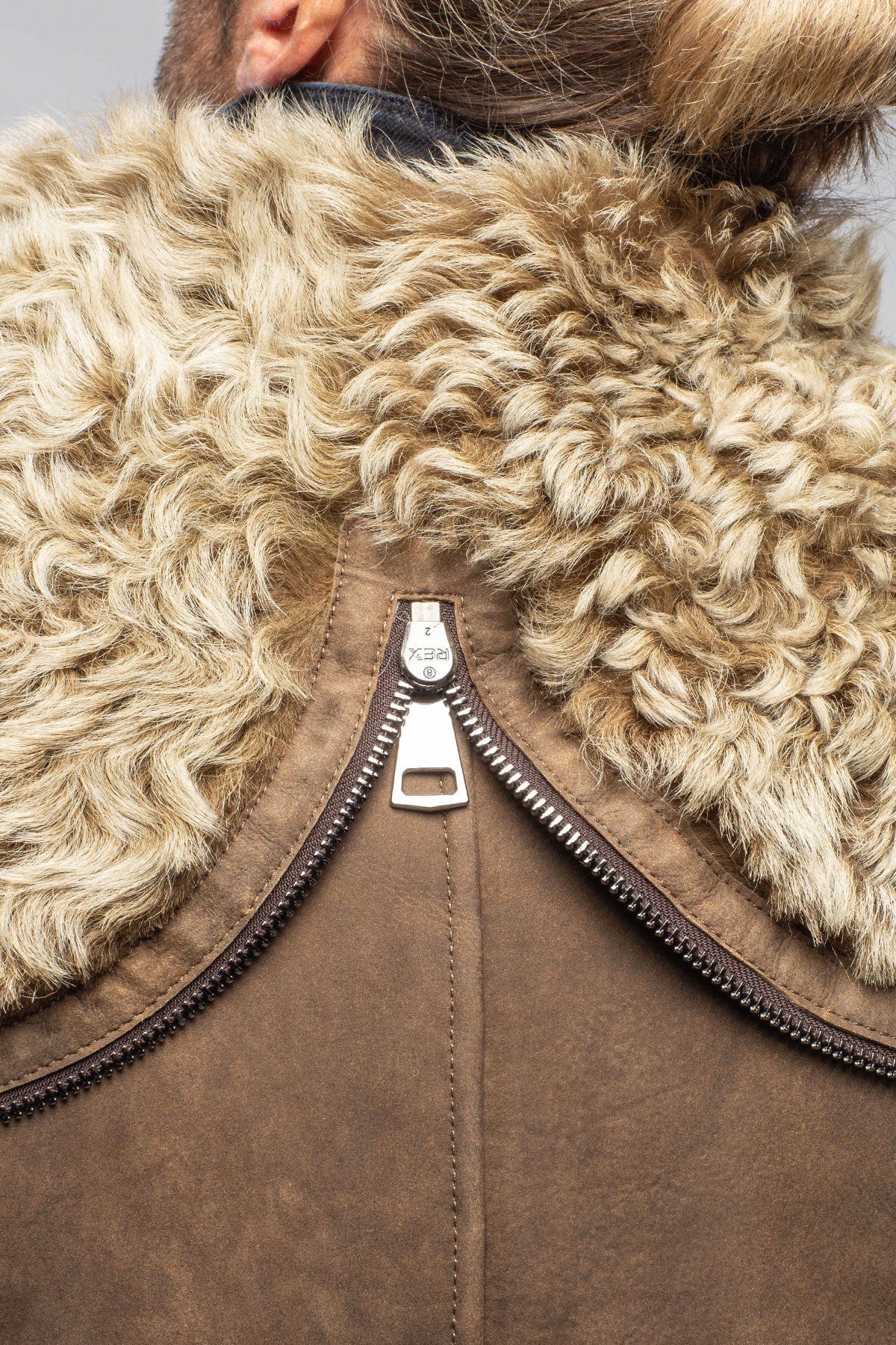 Retro mid-length lamb wool coat