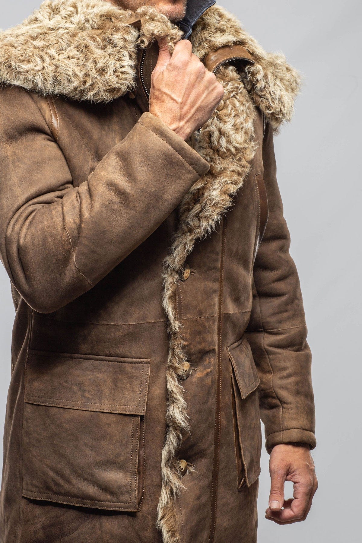 Retro mid-length lamb wool coat