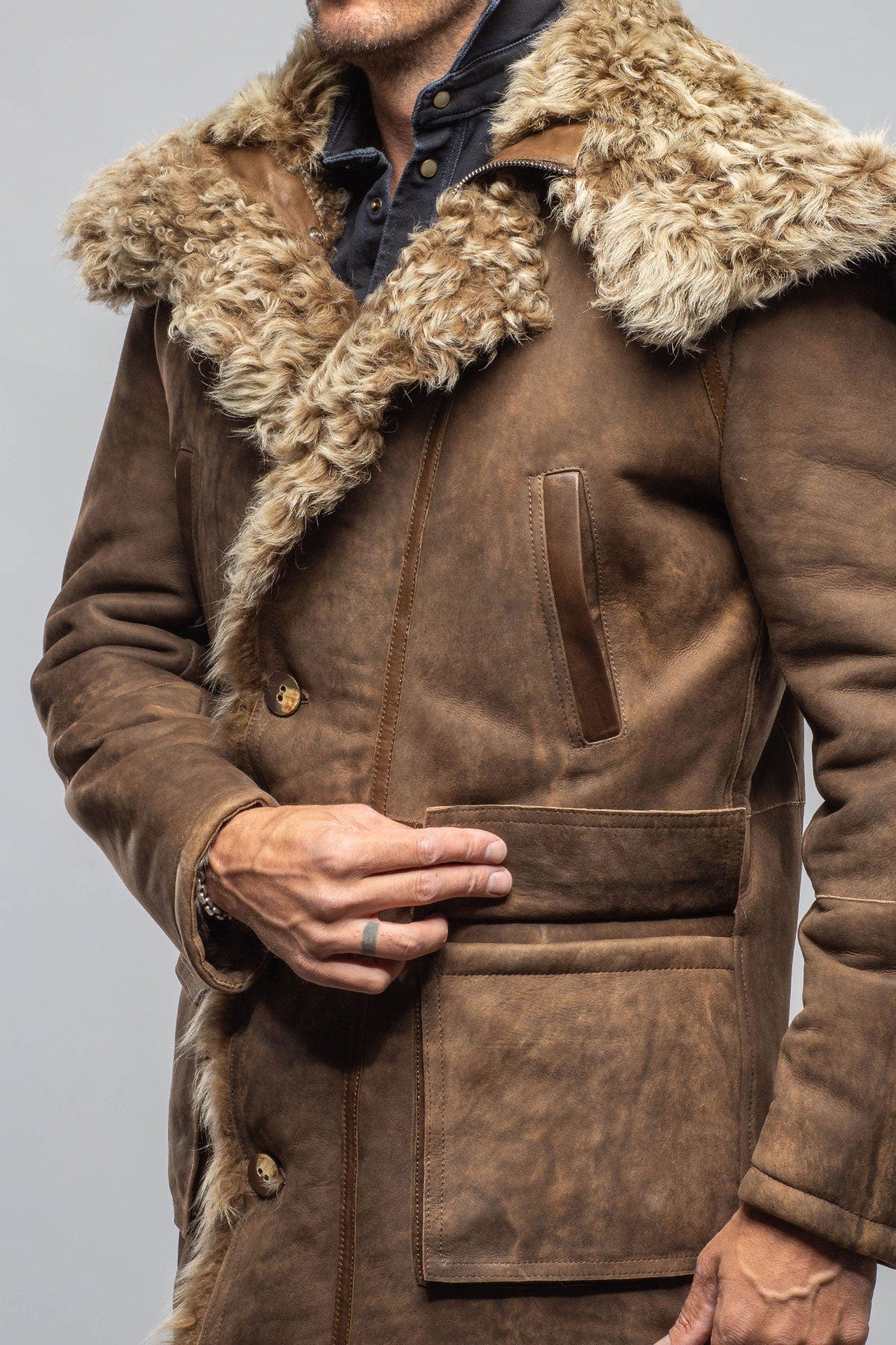 Retro mid-length lamb wool coat