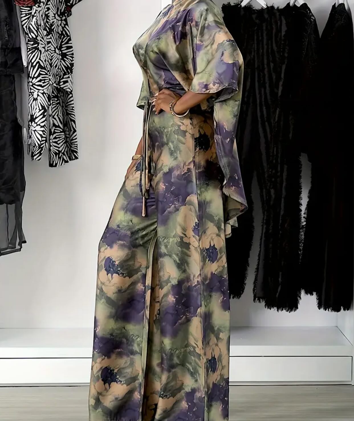 Printed waist-length two-piece suit
