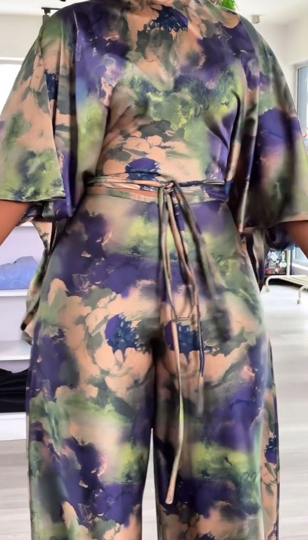 Printed waist-length two-piece suit